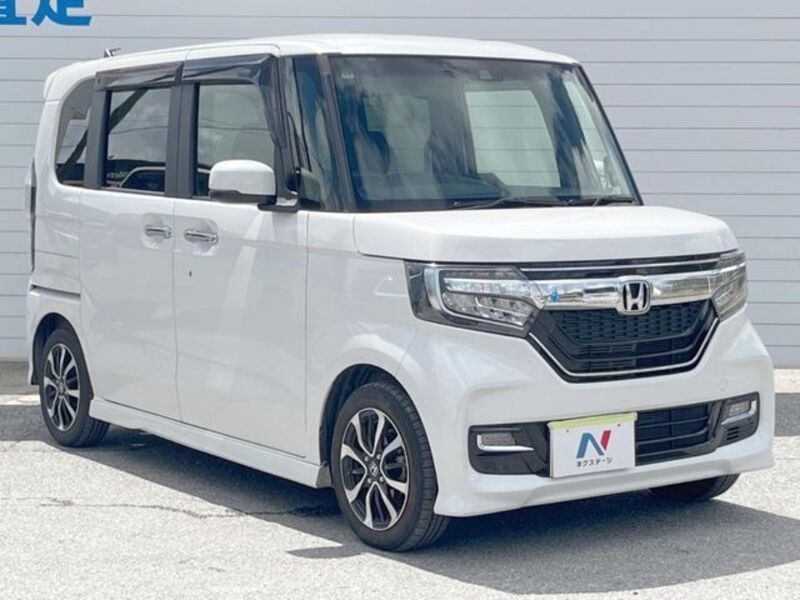 N BOX CUSTOM