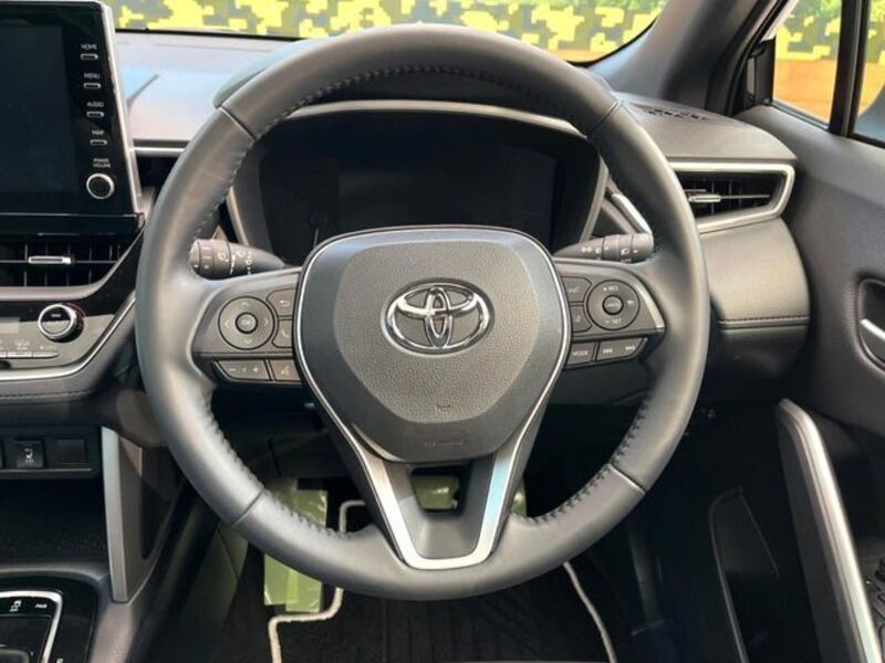 COROLLA CROSS