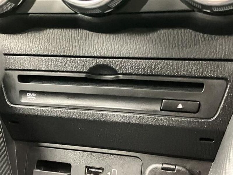 MAZDA2