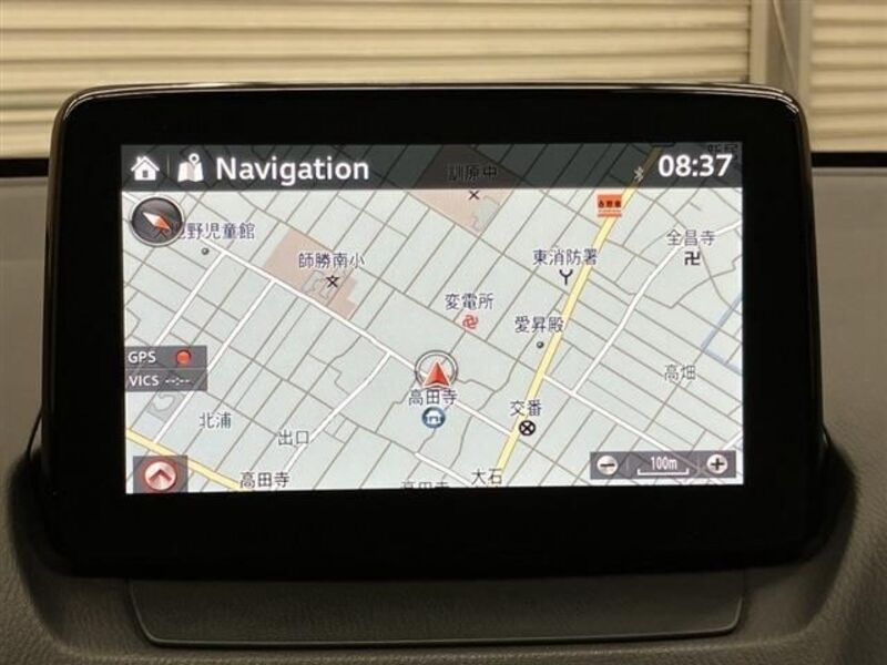 MAZDA2