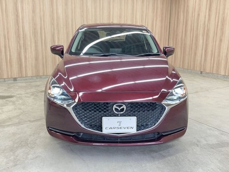 MAZDA2