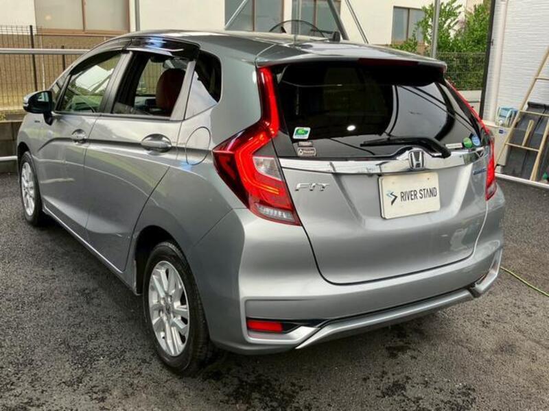 FIT HYBRID