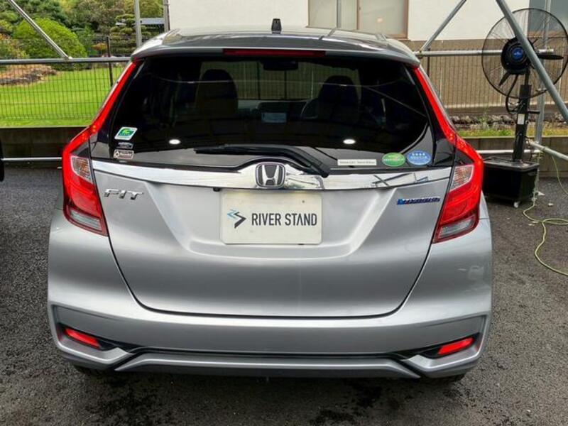 FIT HYBRID