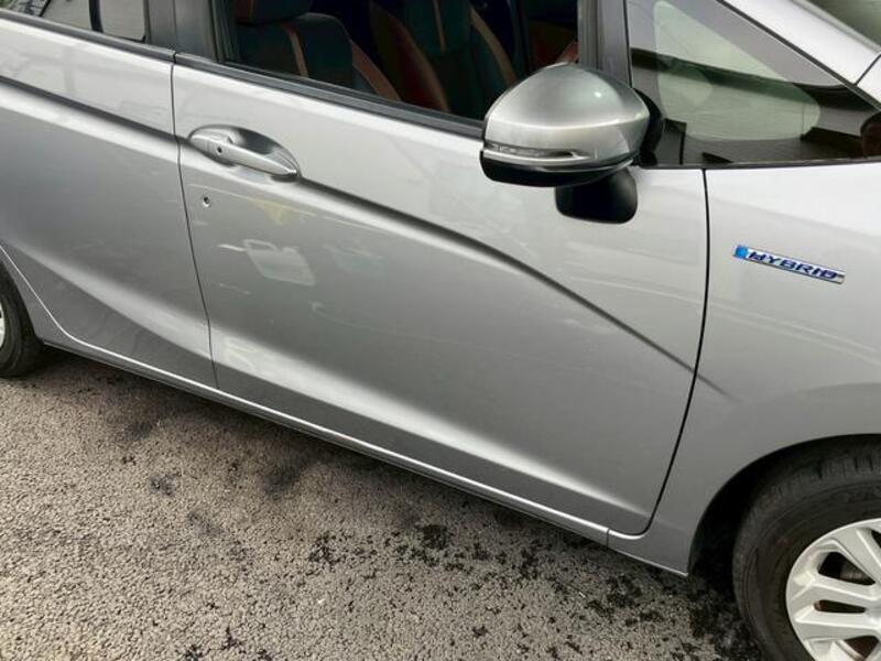 FIT HYBRID