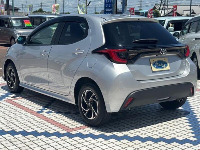 YARIS
