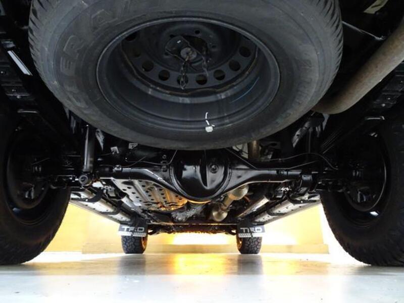 HILUX