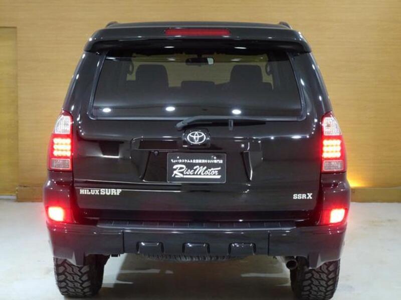 HILUX SURF