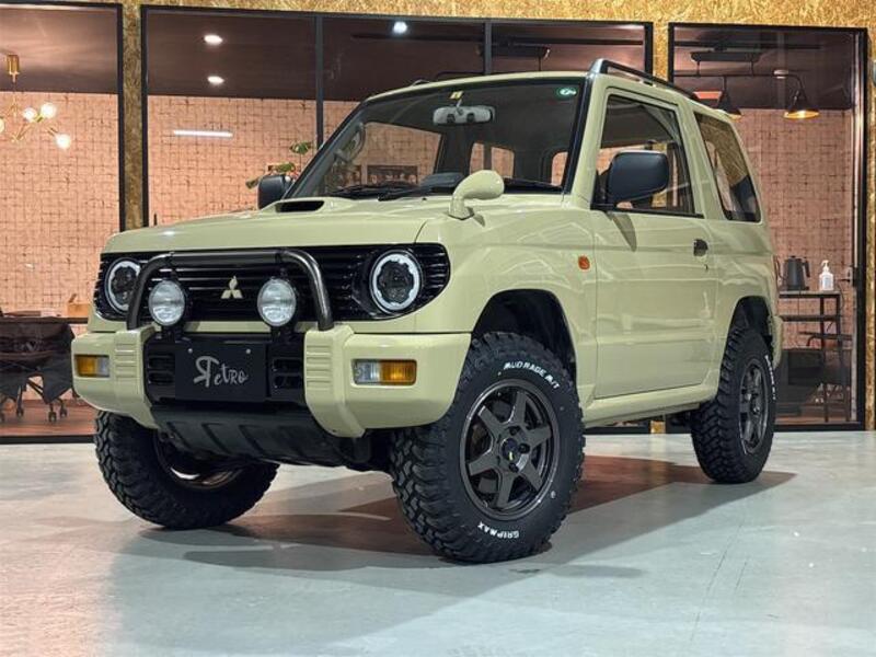 PAJERO MINI