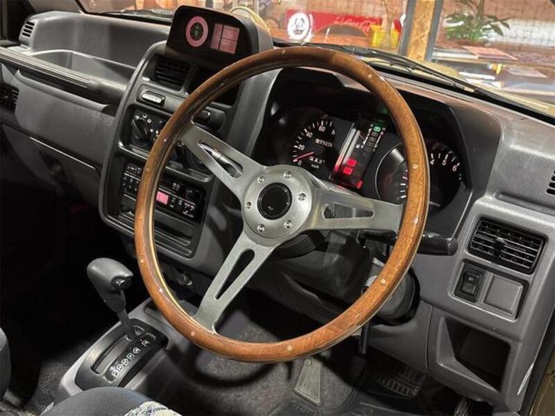 PAJERO MINI