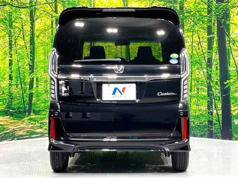 N BOX CUSTOM