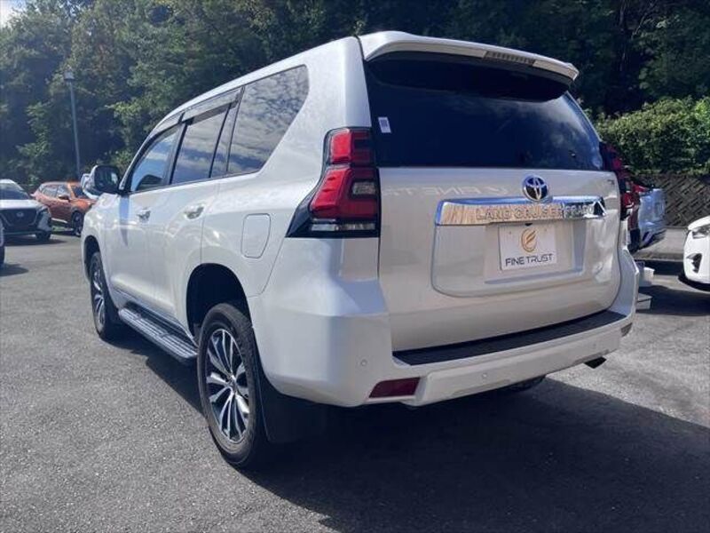 LAND CRUISER PRADO
