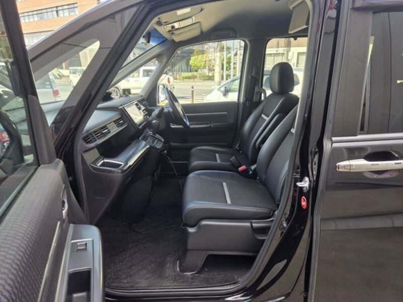 STEPWAGON SPADA