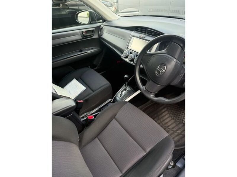 COROLLA FIELDER