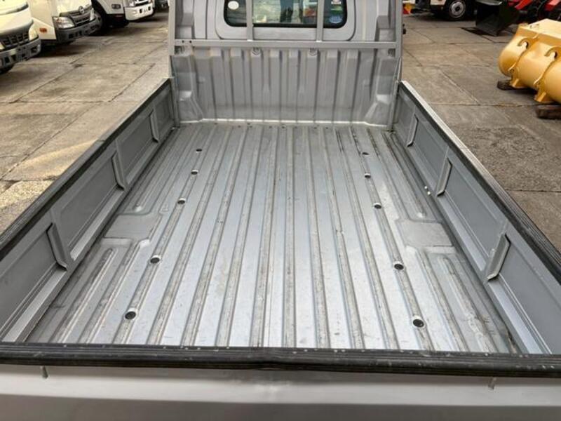 TOWNACE TRUCK