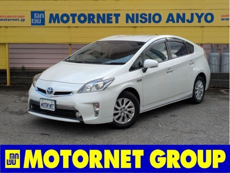 TOYOTA PRIUS PHV