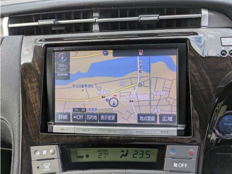 PRIUS PHV