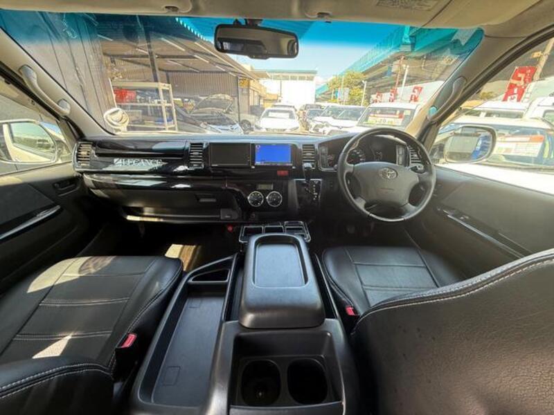 HIACE WAGON