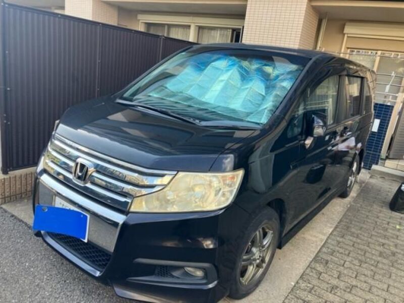 HONDA STEPWAGON SPADA
