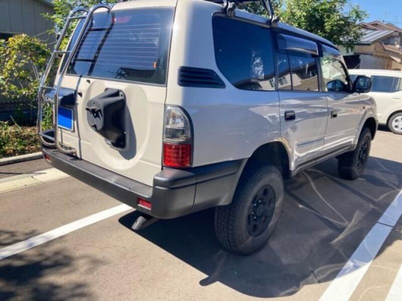 LAND CRUISER PRADO