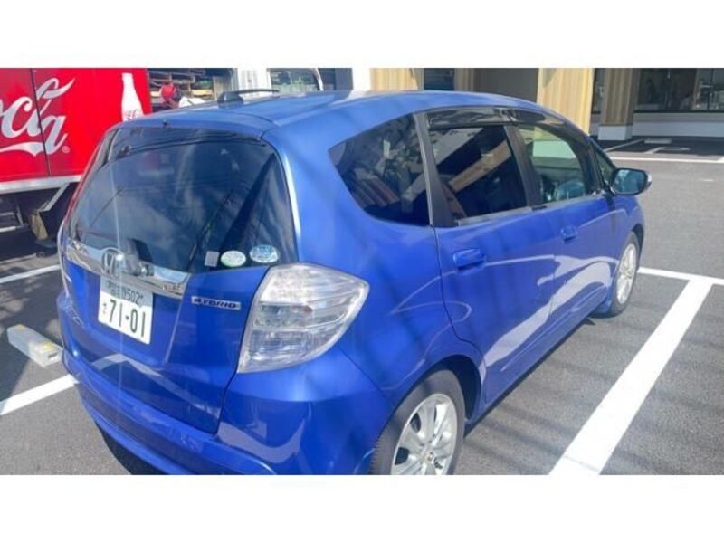 FIT HYBRID