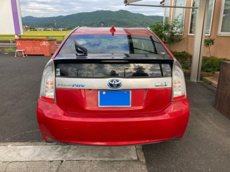 PRIUS PHV
