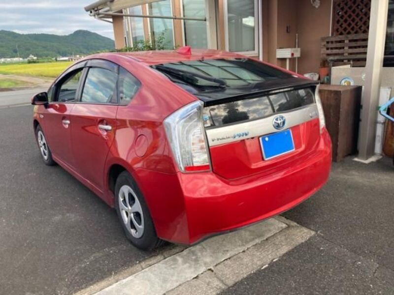PRIUS PHV