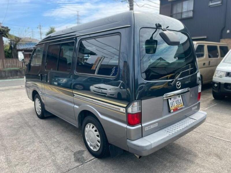 BONGO VAN