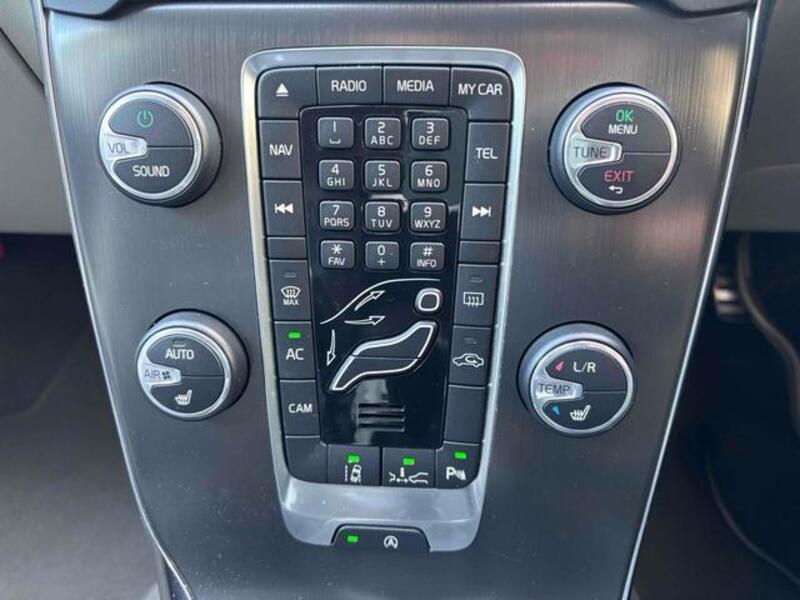 V40