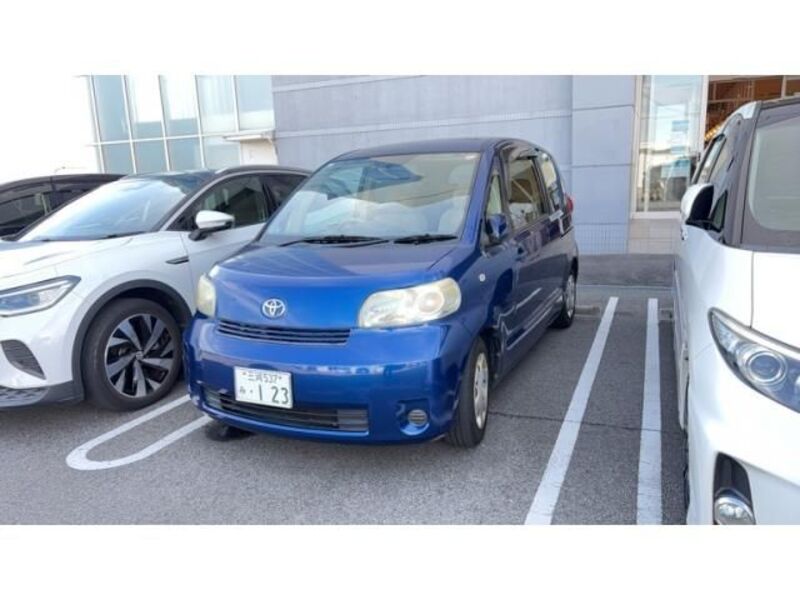 TOYOTA PORTE