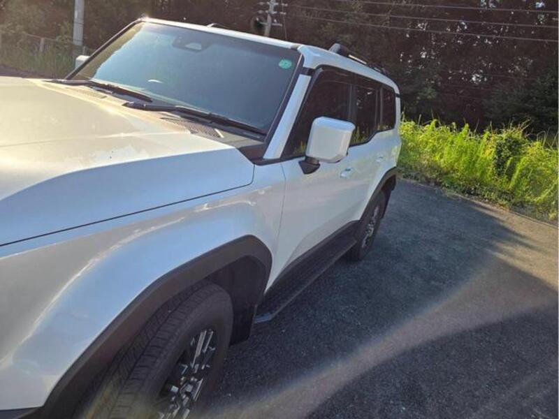 LAND CRUISER 250