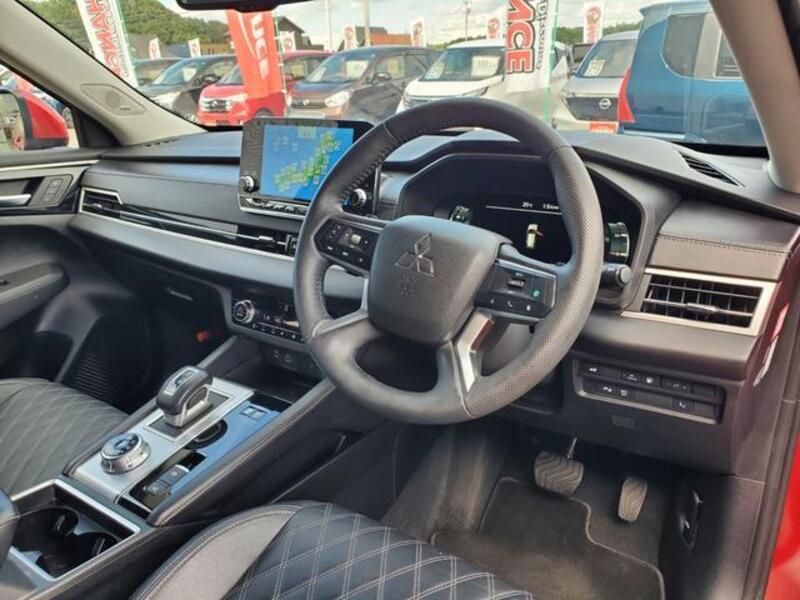 OUTLANDER PHEV