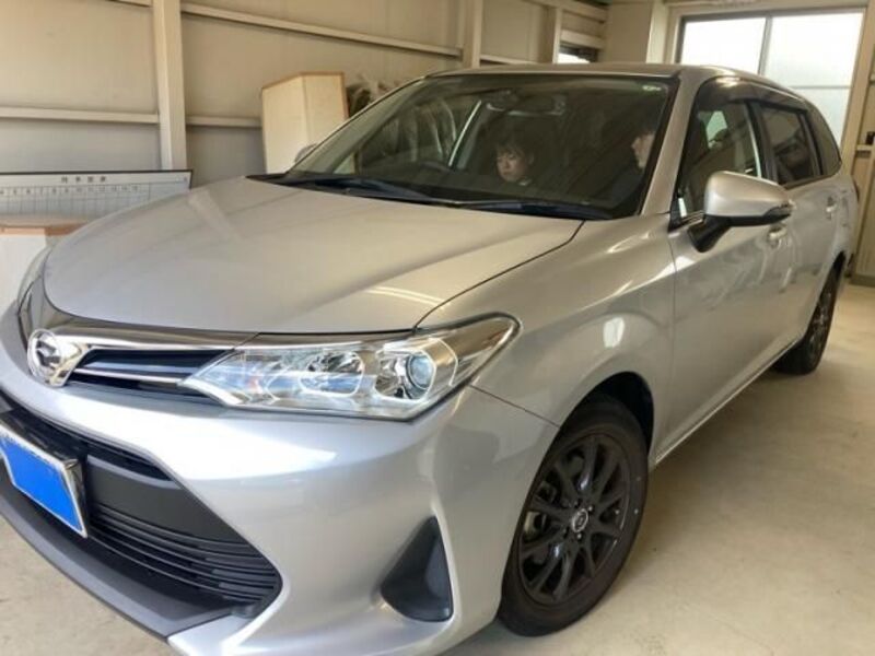 TOYOTA COROLLA FIELDER