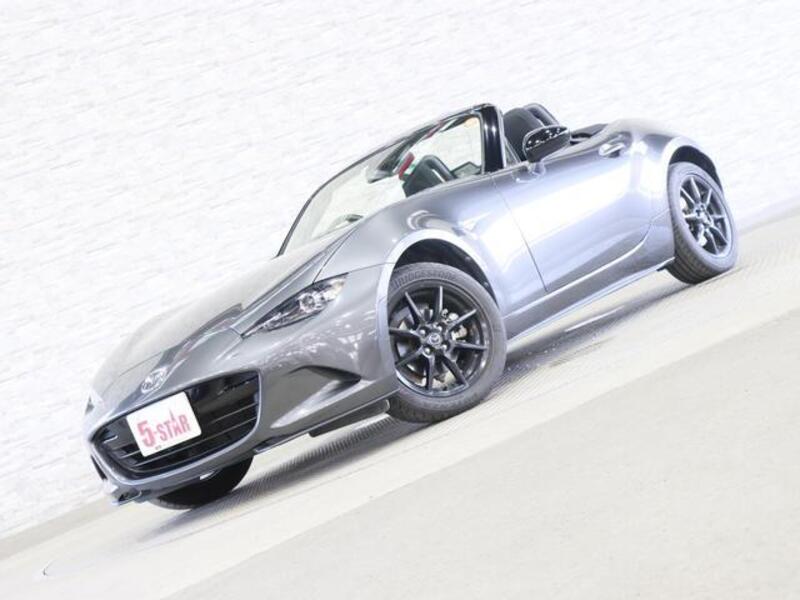 ROADSTER