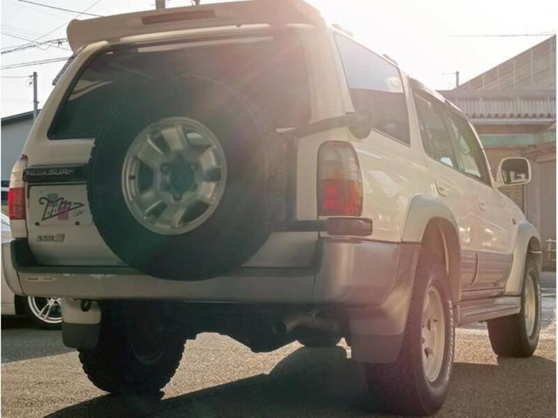 HILUX SURF