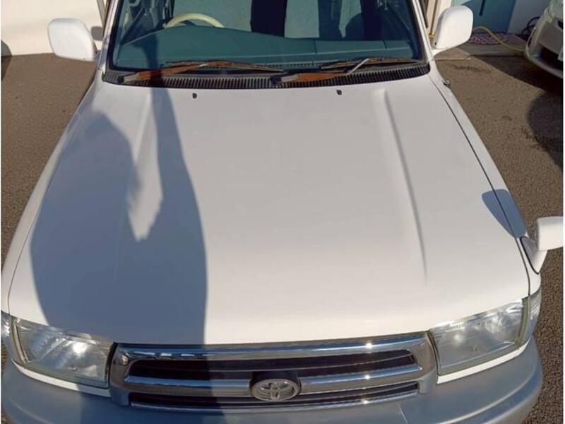 HILUX SURF