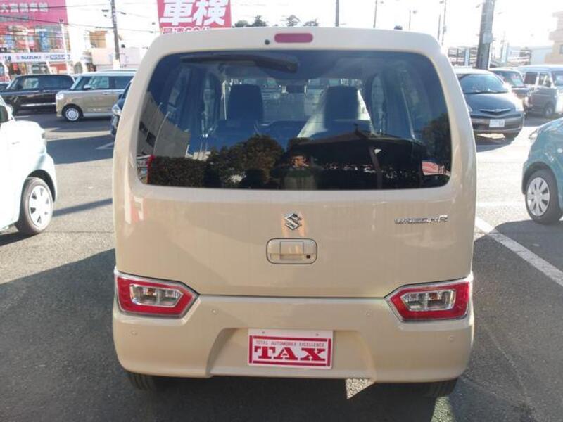 WAGON R