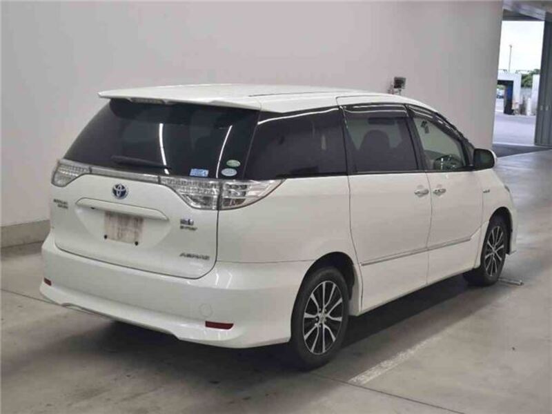 ESTIMA HYBRID