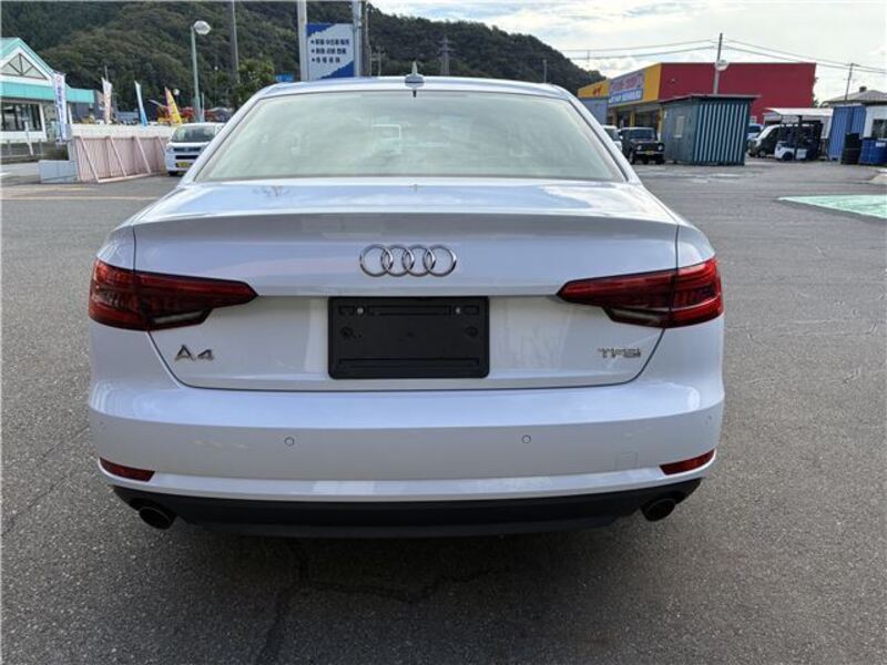 A4