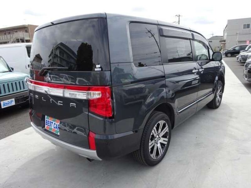DELICA D5