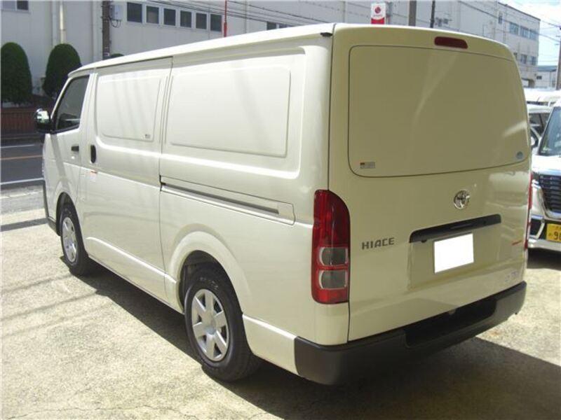 HIACE
