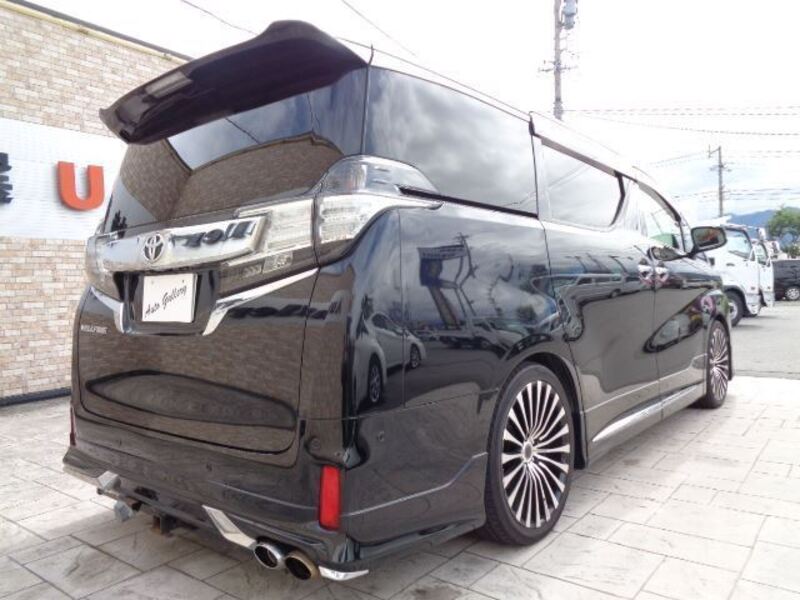 VELLFIRE