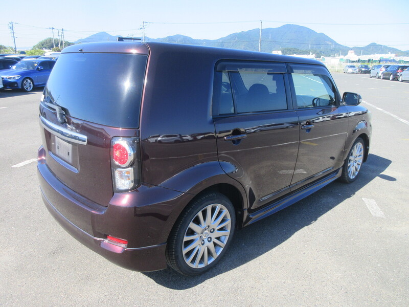 COROLLA RUMION