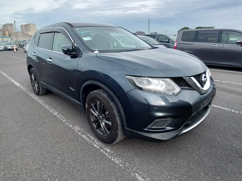 X-TRAIL HYBRID