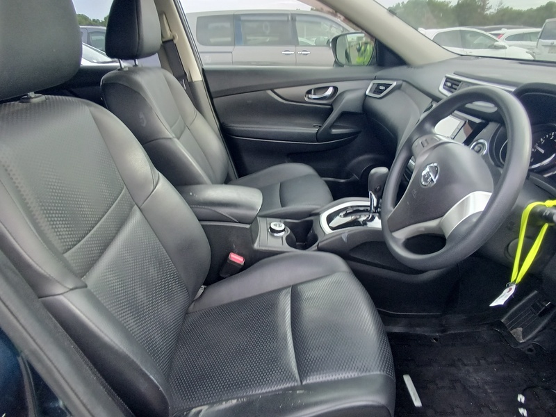 X-TRAIL HYBRID