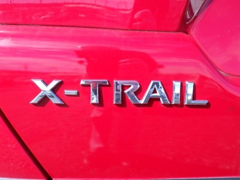 X-TRAIL