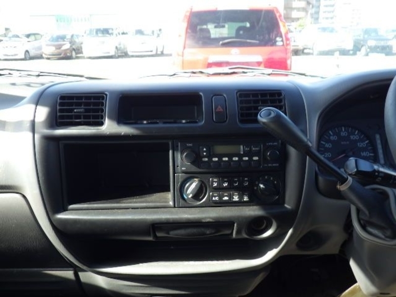 BONGO VAN