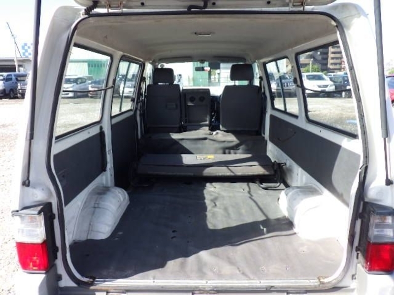 BONGO VAN