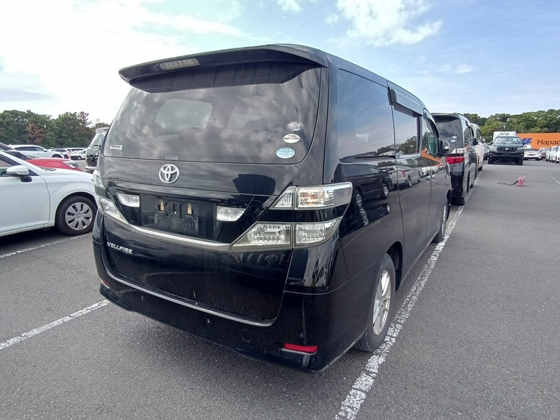 VELLFIRE