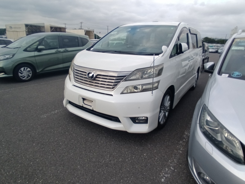 TOYOTA VELLFIRE