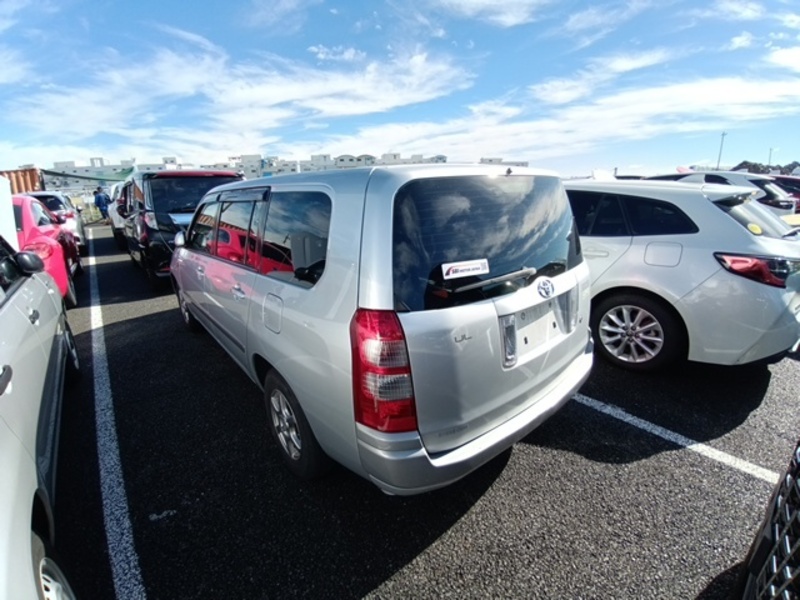 SUCCEED VAN